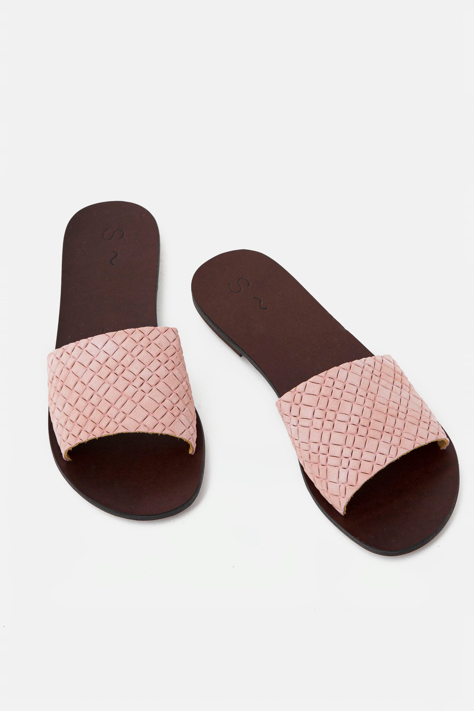 Kallos~ Nubuck Nude