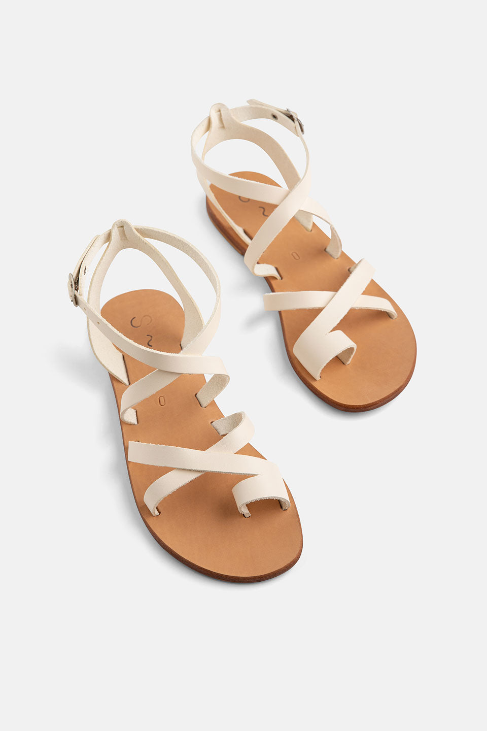 Gaia~ Off white