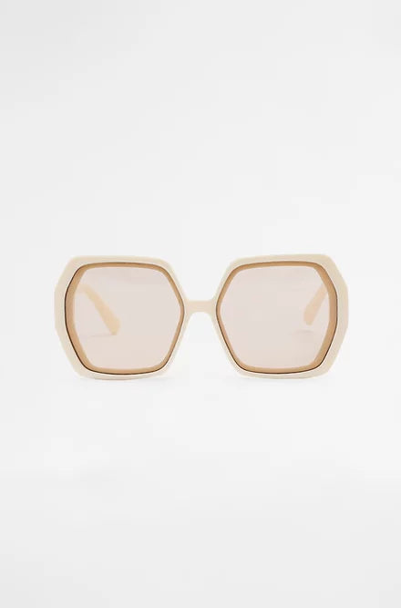 Sunnie~Off white