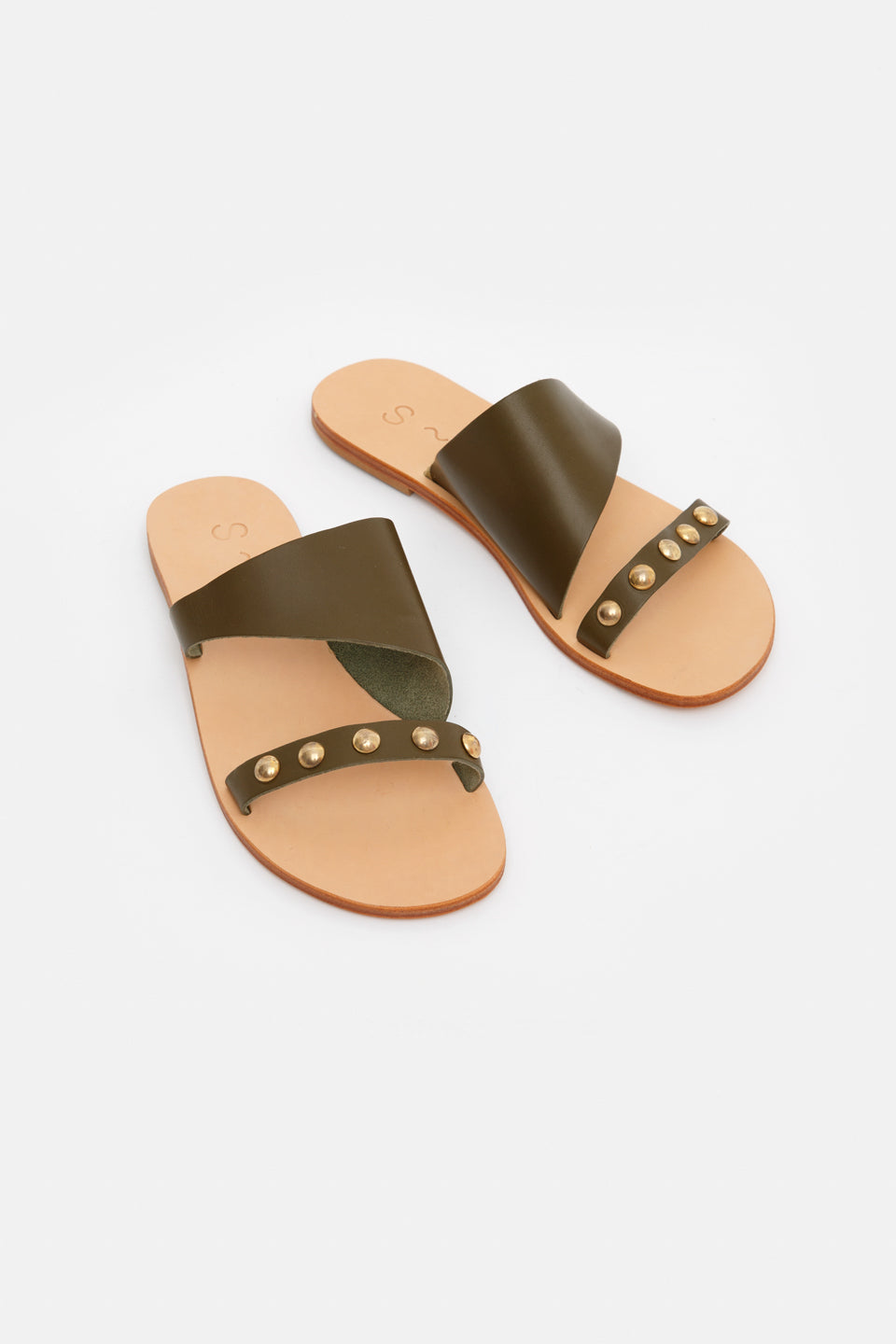 Iskios~Khaki